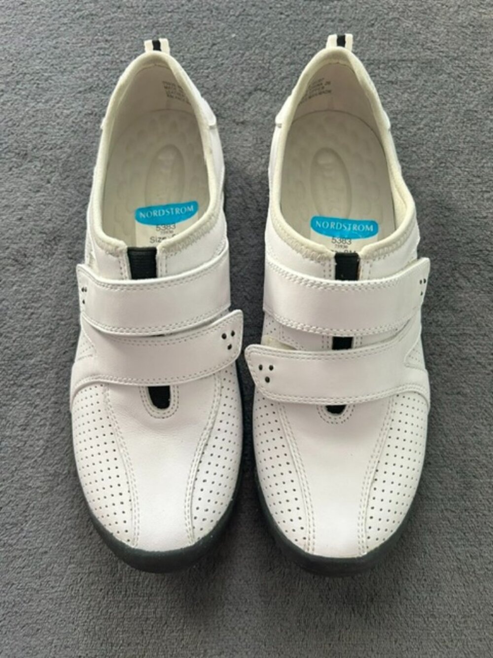 NWT Women's Clarks Privo White Billie Sport Casual Shoes, Size 8M